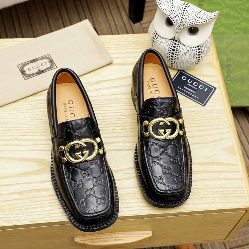 G*u*i leather shoes